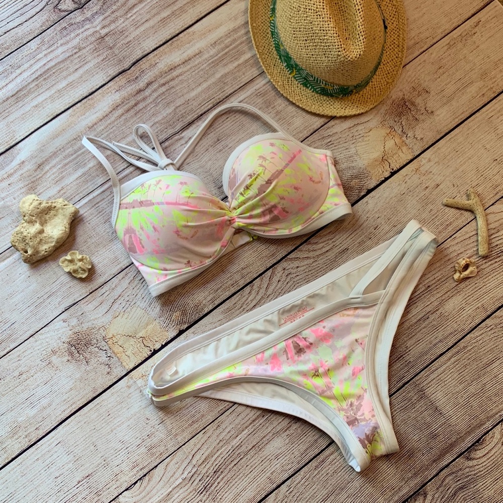 Victoria’s Secret Bikini